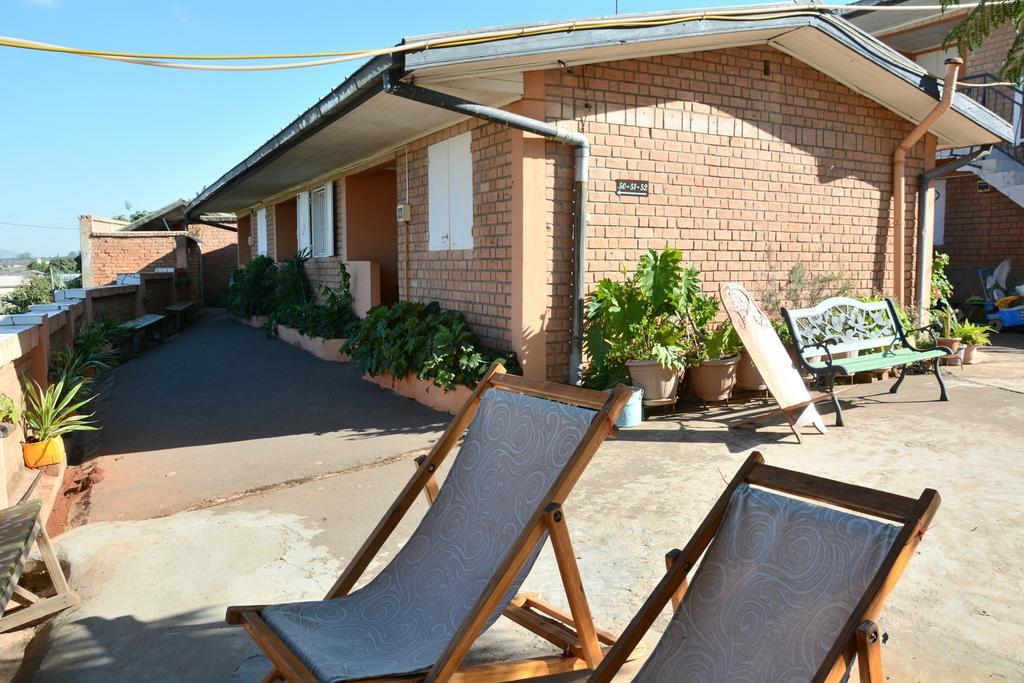 Hotel Chez Jeanne Antananarivo Exterior photo
